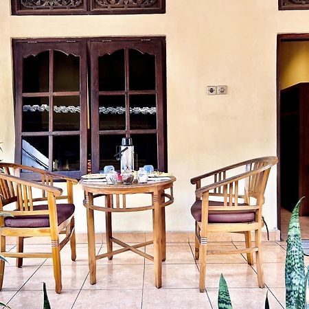Hotel Wirya House Ubud Exterior foto